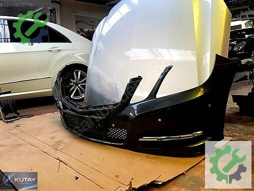 Mercedes-Benz E Ön Tampon 2128801540 çıkma parça