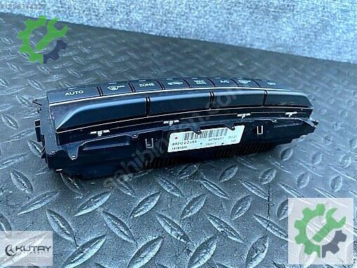 Mercedes-Benz E Kontrol Paneli 2129008808 çıkma parça