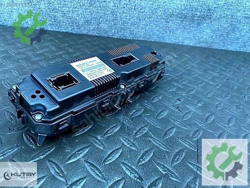 Mercedes-Benz E Kontrol Paneli 2129008808 çıkma parça
