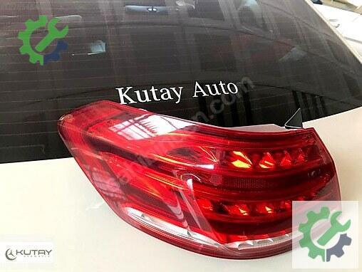 Mercedes-Benz E Sol Arka Stop 2129068702 çıkma parça
