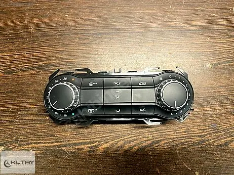 Mercedes-Benz B Klima Kontrol Paneli 2469004405 çıkma parça