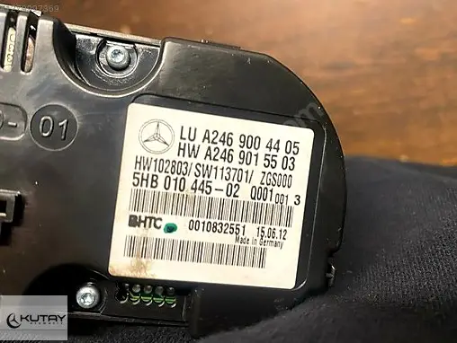 Mercedes-Benz B Klima Kontrol Paneli 2469004405 çıkma parça