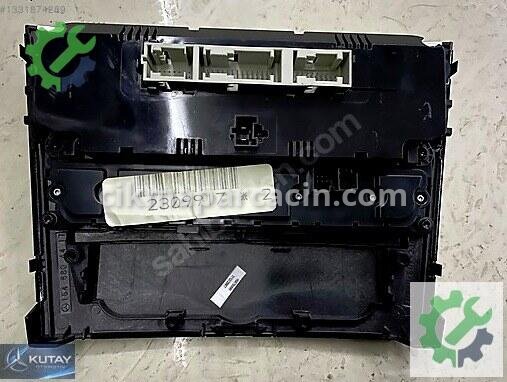 Mercedes-Benz ML Klima Kontrol Paneli 2518707289 çıkma parça