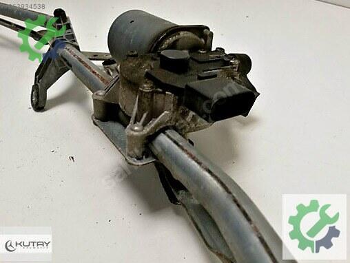 Smart Fortwo Ön Silecek Motoru 4518200040 çıkma parça