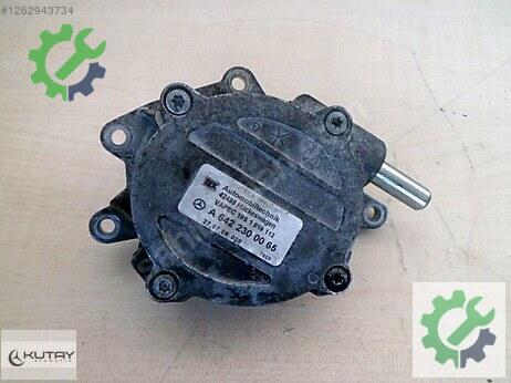 Mercedes-Benz E Vakum Pompası 6422300065 çıkma parça