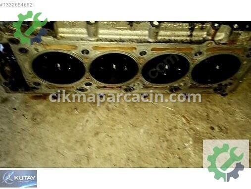 Mercedes-Benz E Silindir Kapak 6460100620 çıkma parça