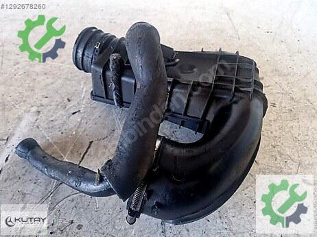 Mercedes-Benz C Intercooler Borusu 6460941097 çıkma parça