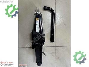 Araba Kaldırma Krikosu Dacia Sandero Stepway 3 Clio 5 995501971