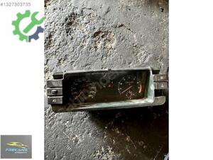 Audi 80 çıkma Gösterge saati 81 117 331
