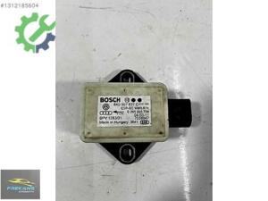 Audi A4-A5-Q5 esp sapma orantı sensörü 8K0 907 637