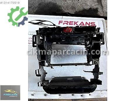 Audi A4 Bakalit çıkma parça