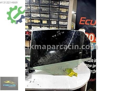 Audi A4 Sol Arka Kapı Camı çıkma parça