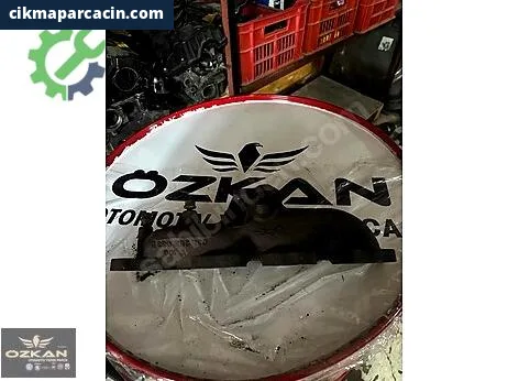 Audi A4 Egzoz Manifoldu çıkma parça