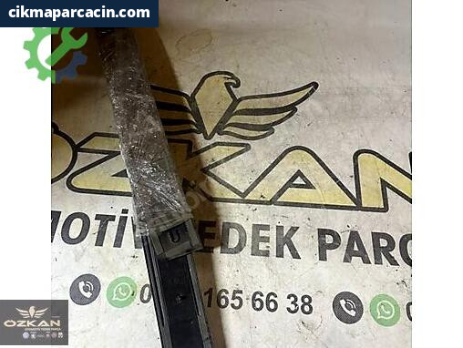 Audi A4 Basamak çıkma parça