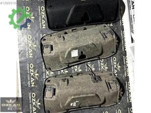Audi A4 B7 Audi A6 C6 , Bagaj döşemeleri , pandizotları