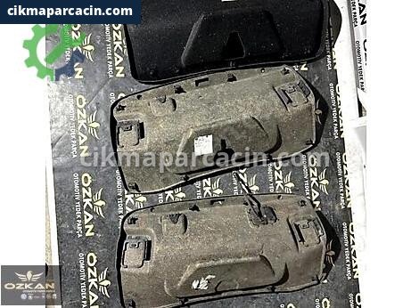 Audi A4 Bagaj Döşemesi çıkma parça