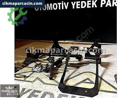 Audi A4 Göğüs çıkma parça