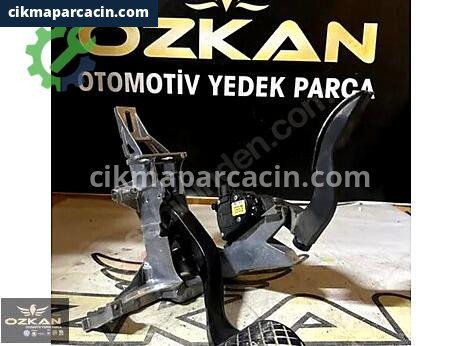 Audi A4 Fren Pedalı çıkma parça