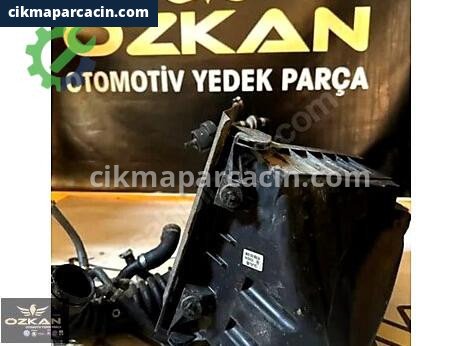 Audi A4 Hava Filtre Kutusu çıkma parça
