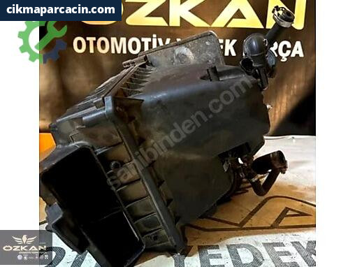 Audi A4 Hava Filtre Kutusu 8E0133835A çıkma parça