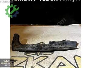 Audi A4 , RS4 Çamurluk Plastiği , Braketi , Davlumbazı