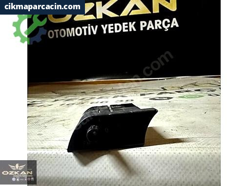 Audi A4 Far çıkma parça