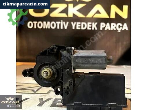 Audi A4 Cam Kaldırma Motoru 8E0959801A çıkma parça
