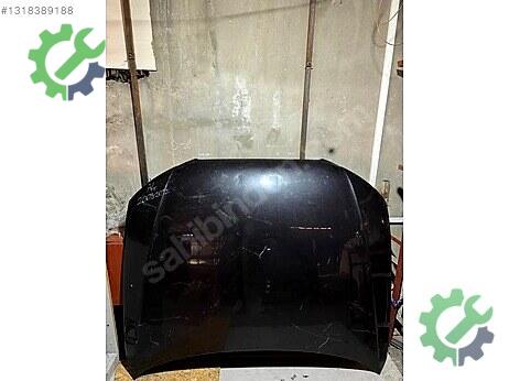 Audi A4 Kaput çıkma parça
