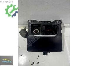Audi A4 orta konsol küllüğü 8K0 857 951