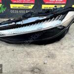 Audi A5 Matrix Sol Far 2025 OEM: 8B3941035AA