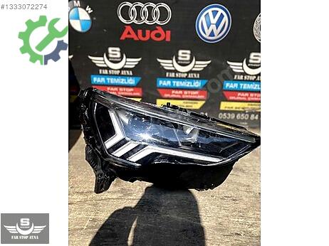 Audi Q3 Sağ Ön Far çıkma parça