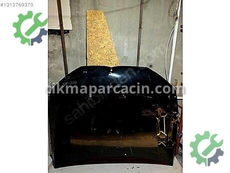 Audi Q7 Kaput çıkma parça