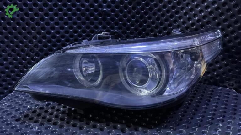 BMW 5 Serisi Far çıkma parça