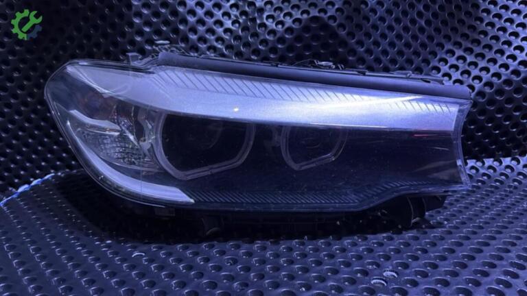 BMW 5 Serisi Far çıkma parça