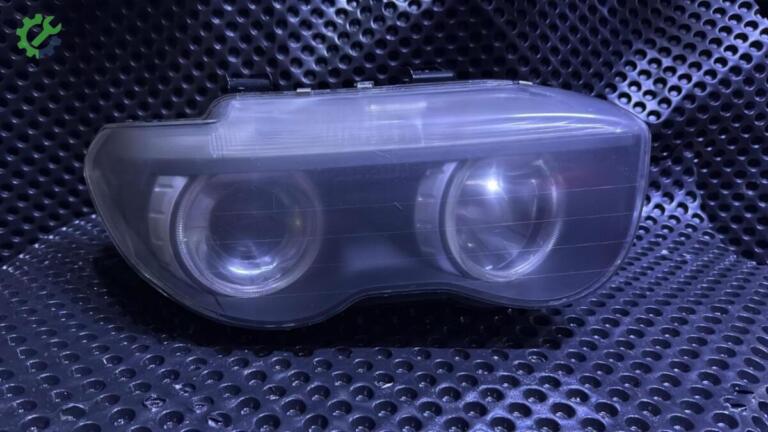 BMW 7 Serisi Far çıkma parça