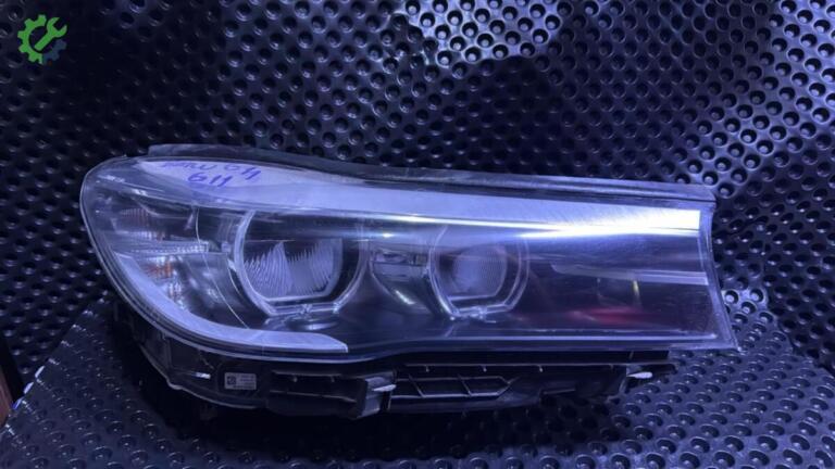 BMW 7 Serisi Far çıkma parça