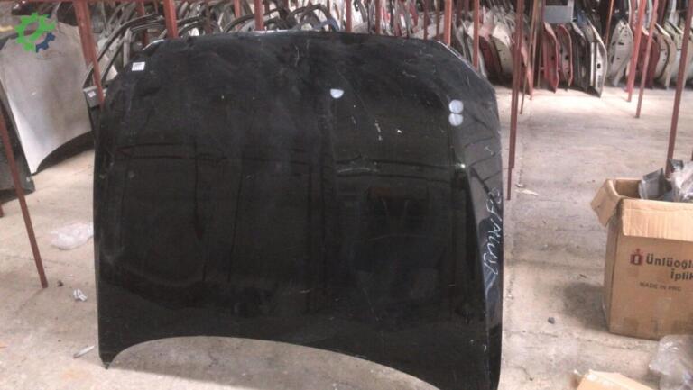 BMW 1 Serisi Kaput çıkma parça