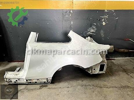 BMW 2 Serisi Sol Arka Çamurluk çıkma parça