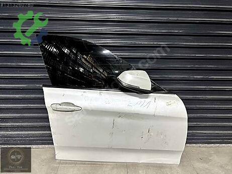 BMW 3 Serisi Sağ Ön Kapı çıkma parça