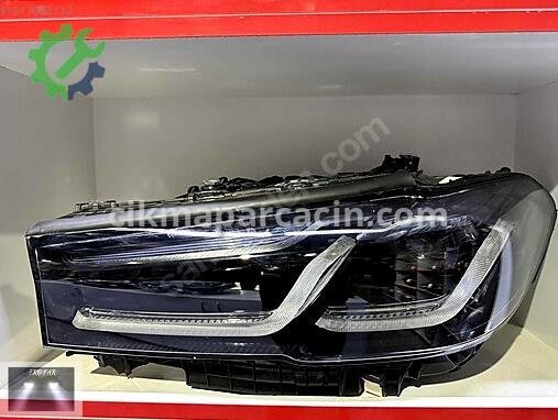 BMW 5 Serisi Sağ Ön Far çıkma parça