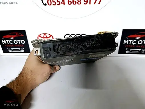 BMW 5 Serisi Motor Beyni 0281001077 çıkma parça