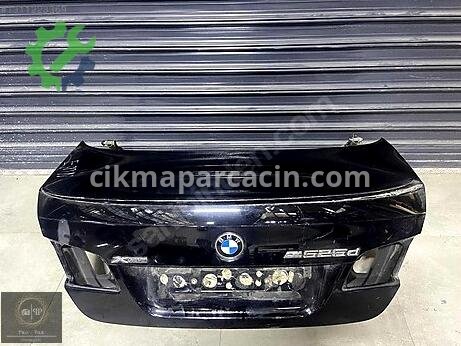 BMW 5 Serisi Bagaj Kapağı çıkma parça