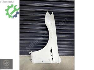 BMW 6 SERİSİ F06 F16 BEYAZ SOL ÖN ÇAMURLUK