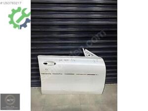 BMW 6 SERİSİ G32 BEYAZ SAĞ ÖN KAPI