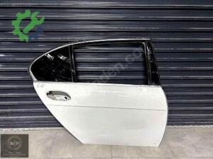 BMW 7 SERİSİ E66 LONG SAĞ ARKA KAPI BEYAZ