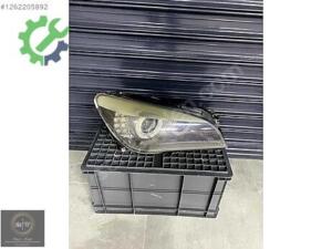 BMW 7 SERİSİ F01 KASA SAĞ ÖN FAR