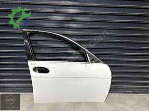 BMW E66 7 SERİSİ BEYAZ SAĞ ÖN KAPI