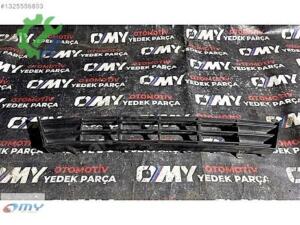 BMW F10 5 SERİSİ LCİ ÖN TAMPON ORTA IZGARA