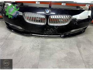 BMW F30 ÖN TAMPON DOLU SİYAH