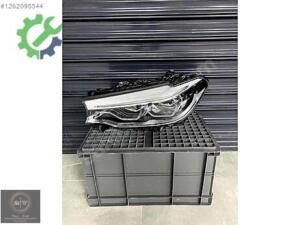 BMW G30 ADAPTİVE SOL FAR